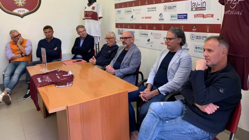 Serie D/C. Portoguaro, confermati l'allenatore Massimiliano De Mozzi e l'intero staff tecnico