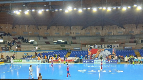 Futsal, Supercoppa Italiana: la finale Feldi Eboli-Meta Catania decisa ai  rigori. Vincono le Volpi 7-6 - Italia